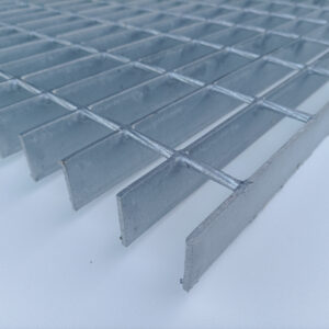 Tasoritilä 34×76 / 30×3 kantava latta