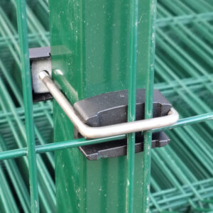 Aitaelementin kiinnike