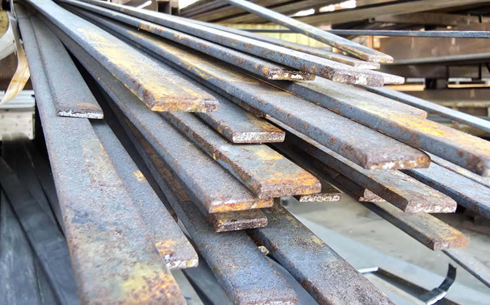 16x3 Lattateräs S235