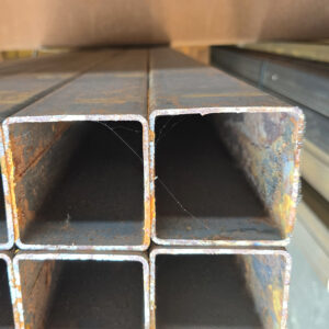 90x90x4 s355 lievä 2L