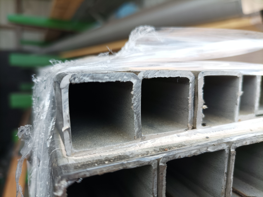 25x25x2 RST-neliöputki