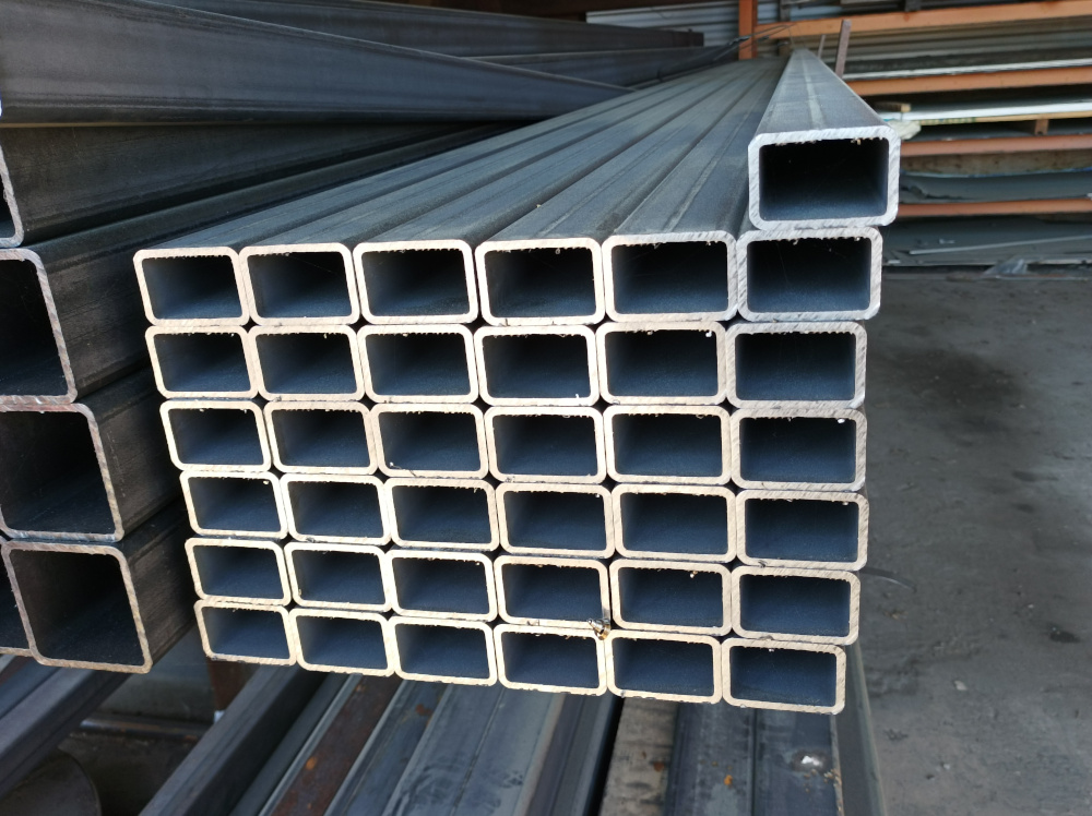 60x40x4 RHS-suorakaideputki S355