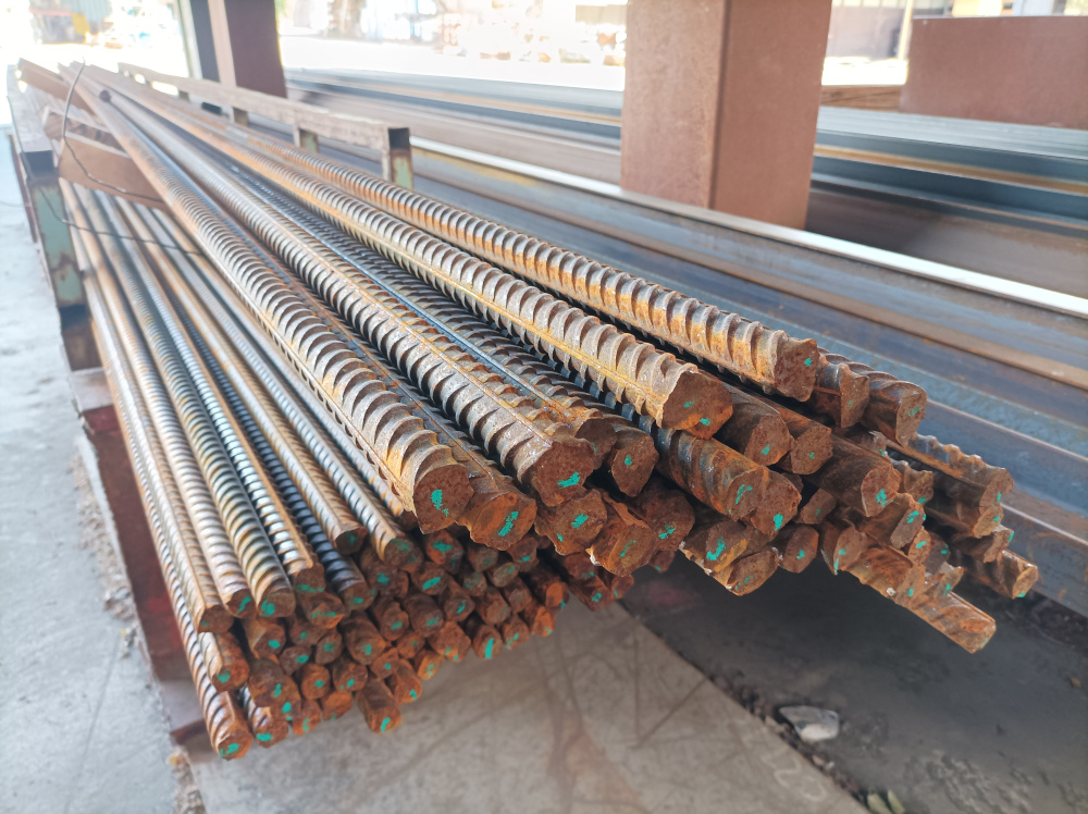 25 mm Harjateräs B500B