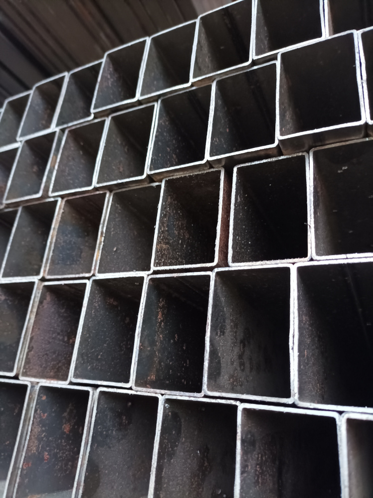 60x40x2 RHS-suorakaideputki S235