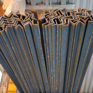 30x30x3 Kulmateräs S235