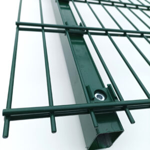 Aitatolppa kolmilanka