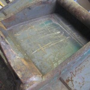 Käytetty kauha 44 cm