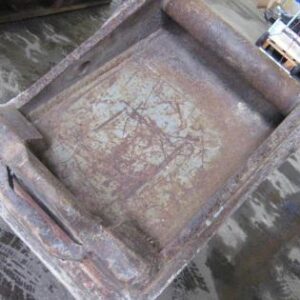 Käytetty kauha 30 cm