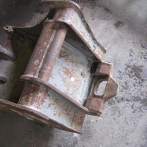 Käytetty kauha 44 cm pi6