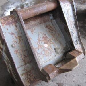 Käytetty kauha 44 cm pi6