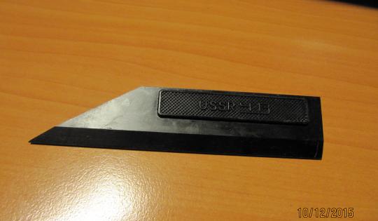 Teräksinen hiusviivain 125 mm