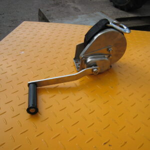 Trailerivintturi 600 kg RST