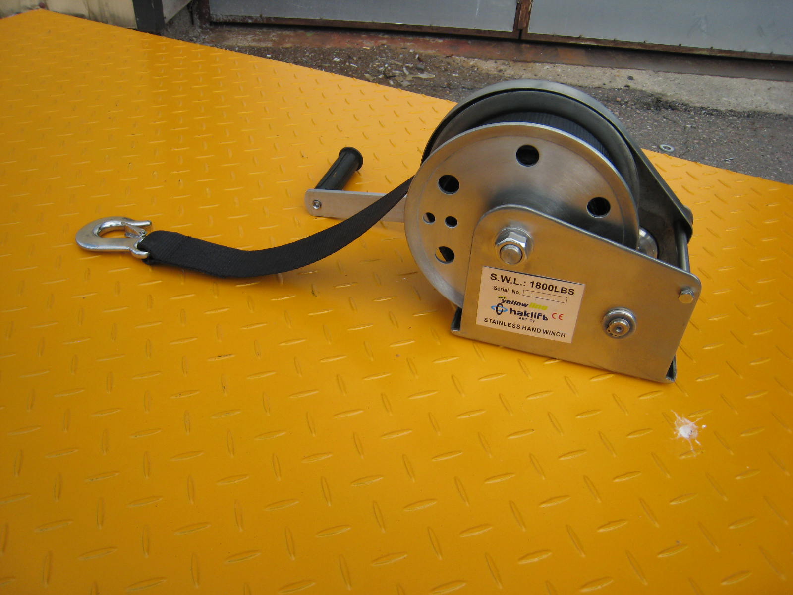 Trailerivintturi 900 kg RST