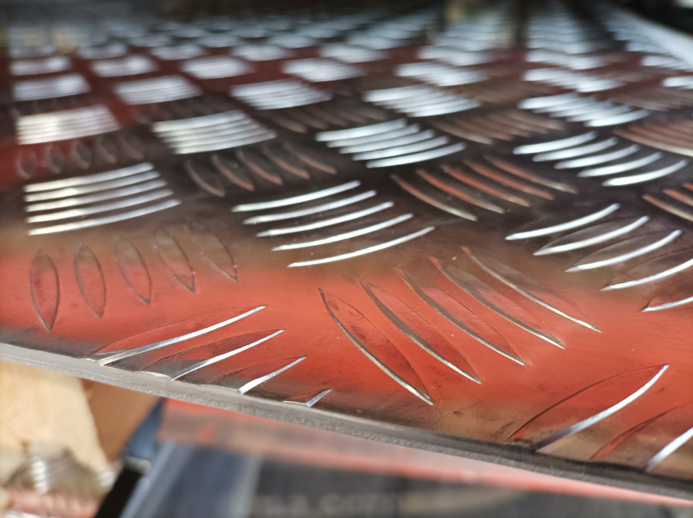 4/5,5x1500x3000 Alumiiniturkkilevy