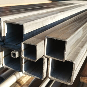 100x100x3 HST-neliöputki