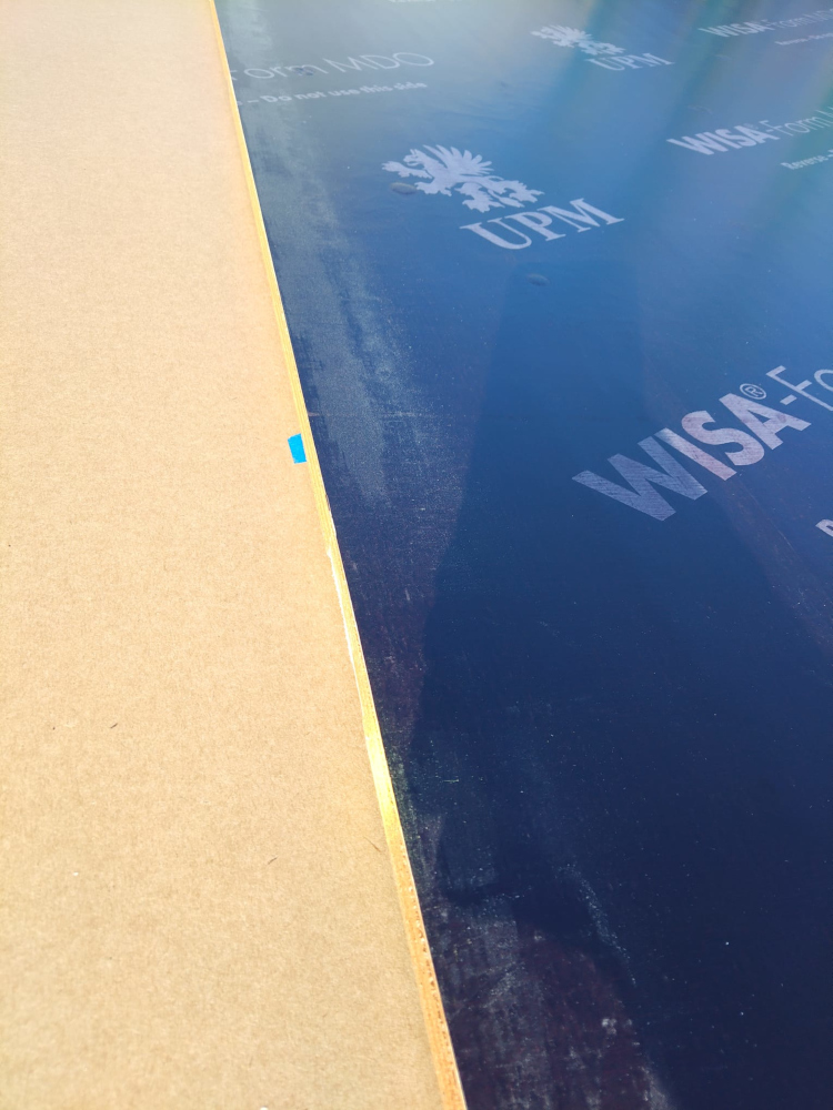 18x1220x2440 Filmivaneri f/f 2-L havu