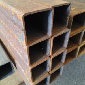 90x90x4 RHS-neliöputki S355 lievä 2-L